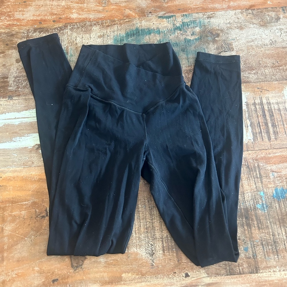 Aerie crossover black leggings